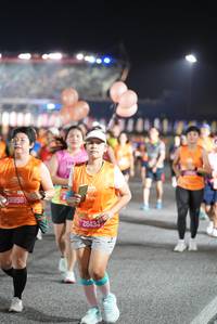 BIB: 26950, 26434
                            <button type="button" onclick="openModal(19609045)" class="btn btn-primary btn-sm float-right btn-popup" data-toggle="modal" data-target=".modal-high-quality">
                        <i class="fas fa-shopping-cart"></i> Add to Cart
                    </button>
                                            <button type="button" onclick="isThisMe(19609045, true)" class="btn btn-success btn-sm float-right btn-popup btn-isme hidden" data-toggle="tooltip" data-placement="bottom" title="นี่คือรูปของคุณใช่ไหม คลิกที่นี่เพื่อเอาเข้าอัลบั้ม">
                        <i class="fas fa-plus"></i> Add to album
                    </button>
                    <button type="button" onclick="isThisMe(19609045, false)" class="btn btn-warning btn-sm float-right btn-popup btn-isnotme hidden">
                        <i class="fas fa-ban"></i> Remove from album
                    </button>